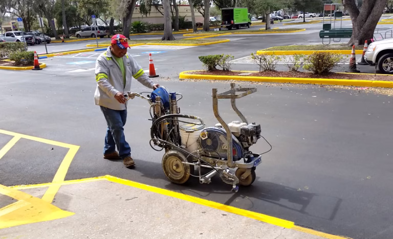 Retail & Commercial Parking Lot Maintenance Services in Miami-Dade and Broward