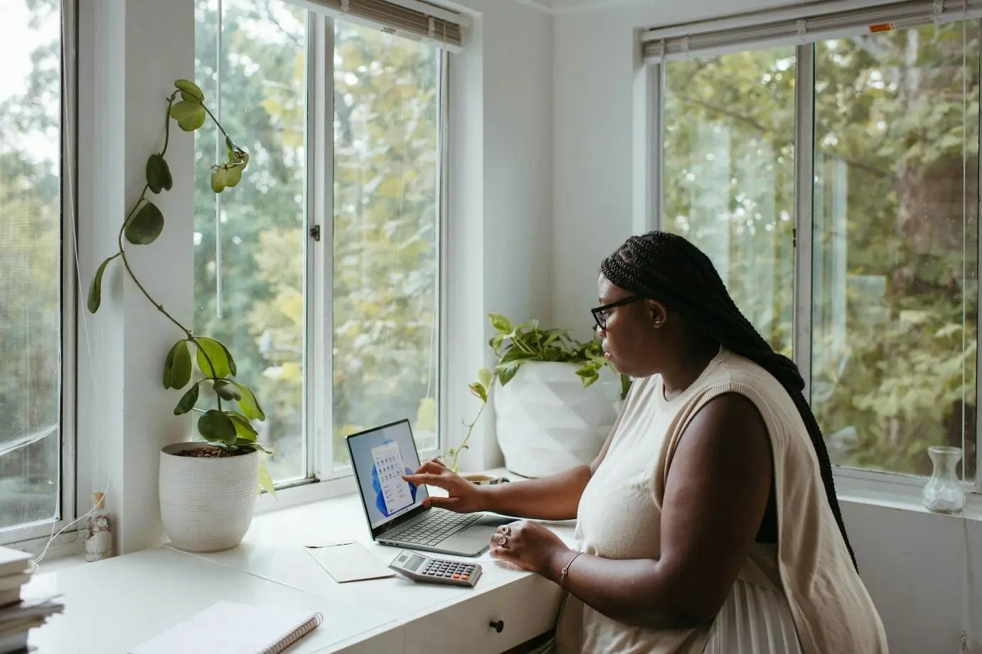 The importance of connectivity for global freelancers working with clients worldwide
