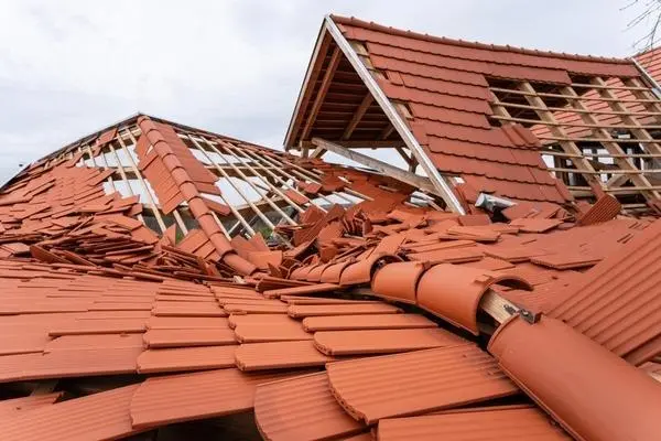 What to Do If Your Roof Was Damaged by a Storm in Des Moines