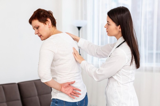 How to Choose the Right Clinic for Slipped Disc and Neck Strain Treatment