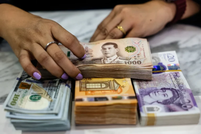 Currency Exchange in Thailand