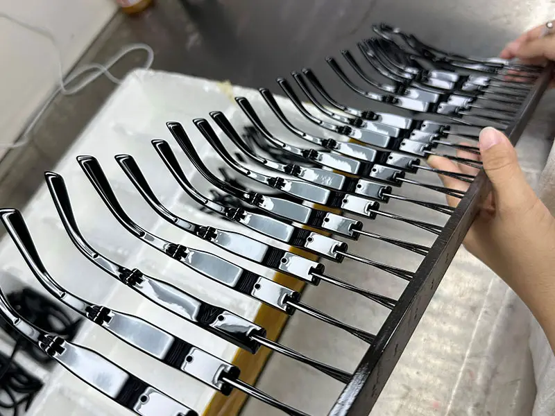 Eyewear Manufacturers in China