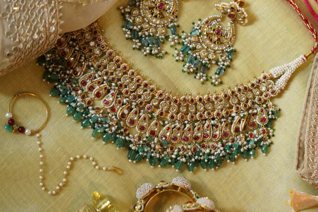 How to Evaluate Fine Jewelry Collections Before You Buy Online