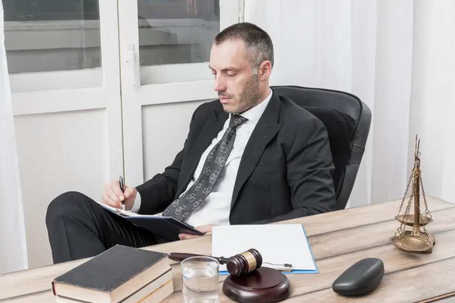 Why Clients Trust Holbert Law For Complex Legal Cases