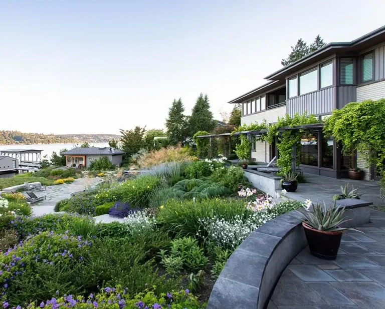 How to Choose the Right Landscaping Company in Victoria BC