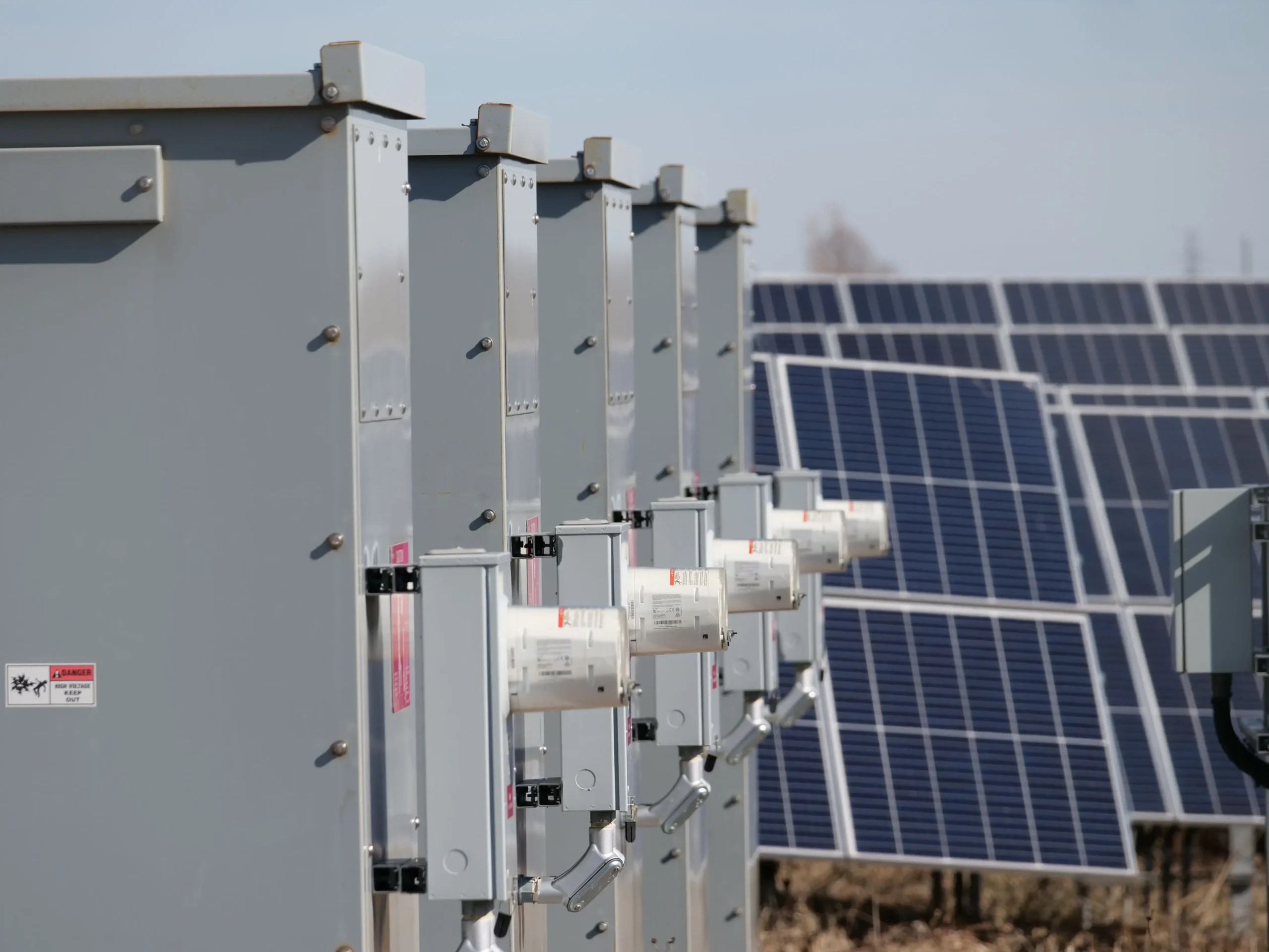 Top 10 Solar Combiner