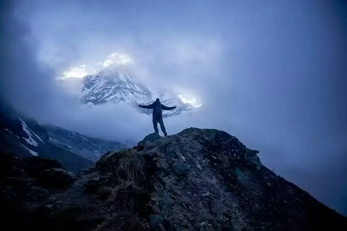 How to Feel Pure Happiness at the Everest Viewpoint